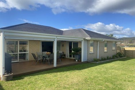 Photo of property in 10 Captains Loop, Haruru, 0204