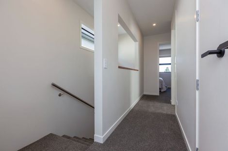 Photo of property in 77 Amohia Street, Paraparaumu, 5032