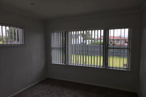 Photo of property in 6 Grebe Street, Manurewa, Auckland, 2102
