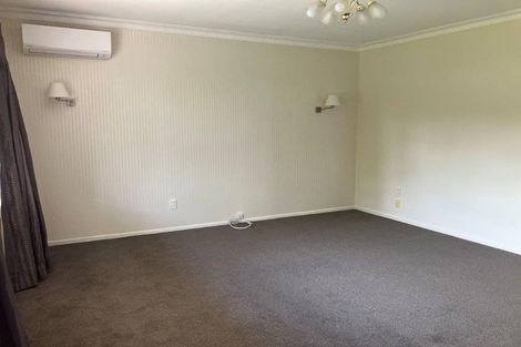 Photo of property in 2/45 Westburn Terrace, Burnside, Christchurch, 8041