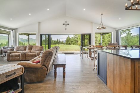 Photo of property in 1042a Kahuranaki Road, Kahuranaki, Havelock North, 4295