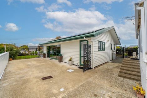 Photo of property in 45 Edinburgh Crescent, Waikiwi, Invercargill, 9810