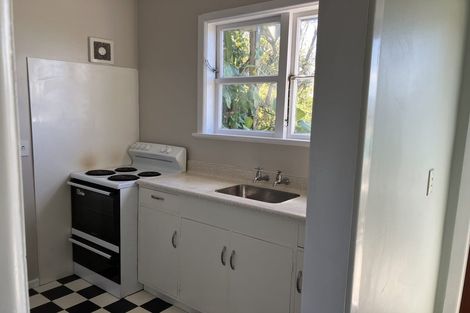 Photo of property in 4 Sunglow Avenue, Melrose, Wellington, 6023