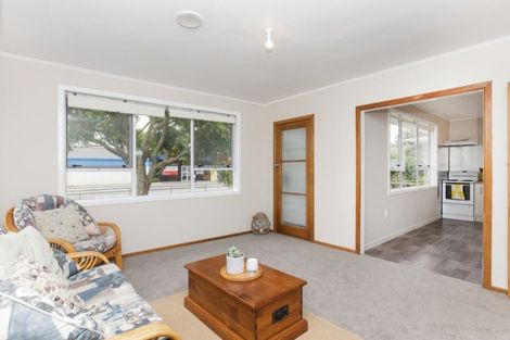 Photo of property in 10 Lytton Road, Riverdale, Gisborne, 4010