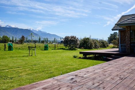 Photo of property in 16 Titoki Drive, Kaikoura Flat, Kaikoura, 7371
