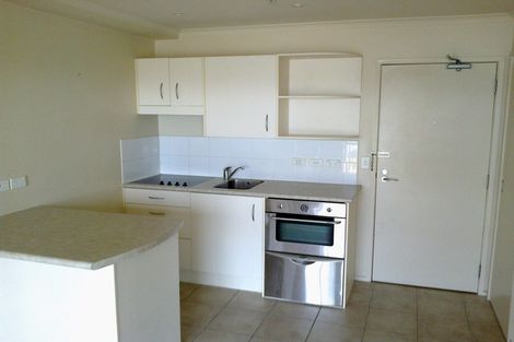 Photo of property in The Rennaissance, 11i/18 Ronwood Avenue, Manukau, Auckland, 2104