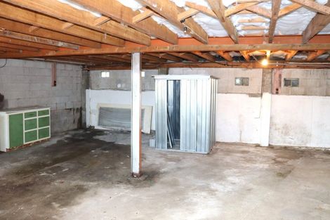 Photo of property in 32 Stuart Street, Holmes Hill, Oamaru, 9401