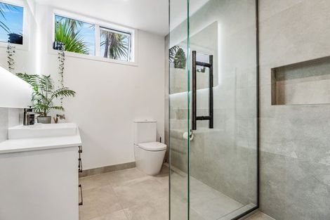 Photo of property in 163 Ocean Beach Road, Tairua, 3508