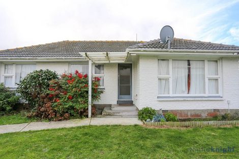 Photo of property in 6 Janet Street, Upper Riccarton, Christchurch, 8041