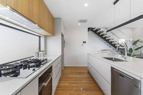 Photo of property in 16a Killarney Street, Takapuna, Auckland, 0622