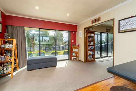 Photo of property in 15 Cross Street, Milton, 9220