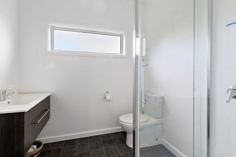 Photo of property in 1 Glentui Grove, Khandallah, Wellington, 6035