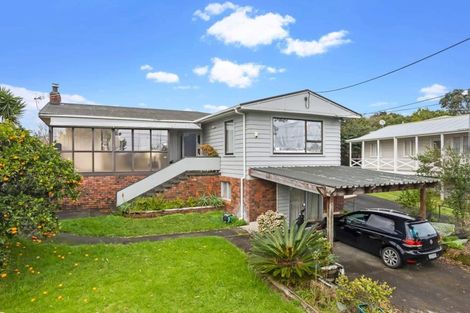 Photo of property in 39 Moire Road, Massey, Auckland, 0614