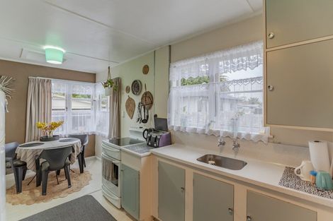 Photo of property in 68 Rutherford Road, Marewa, Napier, 4110