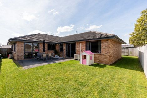 Photo of property in 25 Thomas Road, Huntington, Hamilton, 3210