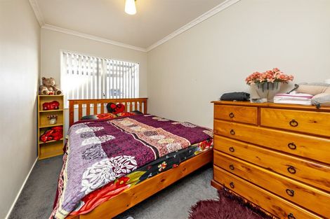 Photo of property in 2/21 Gloucester Road, Manurewa, Auckland, 2102