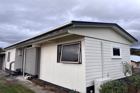 Photo of property in 16a Lincoln Street, Ashhurst, 4810