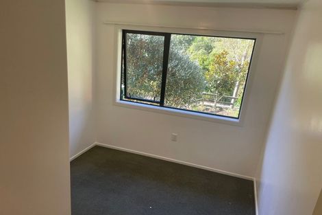 Photo of property in 76 Elmslie Road, Pinehaven, Upper Hutt, 5019