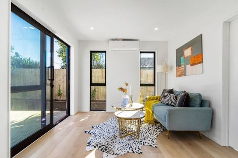 Photo of property in 52a Border Road, Henderson, Auckland, 0612