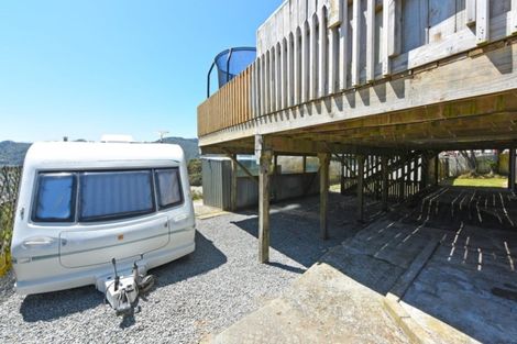 Photo of property in 13 Fenchurch Grove, Stokes Valley, Lower Hutt, 5019