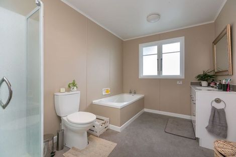 Photo of property in 4 Old South Road, Okato, 4335