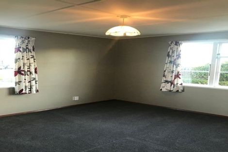 Photo of property in 61 Turner Street, Edendale, 9825