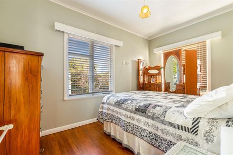 Photo of property in 7 Waterfront Road, Mangere Bridge, Auckland, 2022