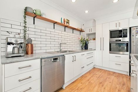 Photo of property in 59a Bayfair Drive, Mount Maunganui, 3116