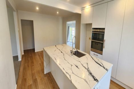 Photo of property in 158 Mangorei Road, Merrilands, New Plymouth, 4312