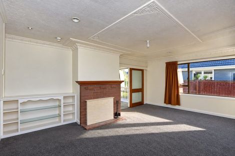 Photo of property in 46 Athol Terrace, Upper Riccarton, Christchurch, 8041