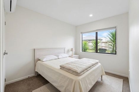 Photo of property in 57c Seabrook Avenue, New Lynn, Auckland, 0600