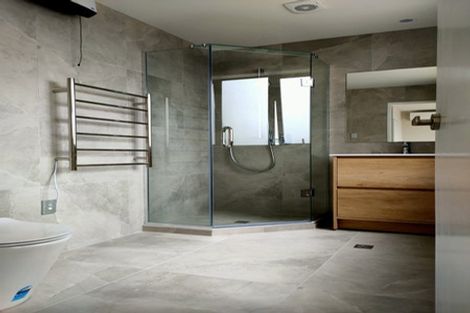 Photo of property in 1/21 Humphrey Kemp Avenue, Henderson, Auckland, 0612