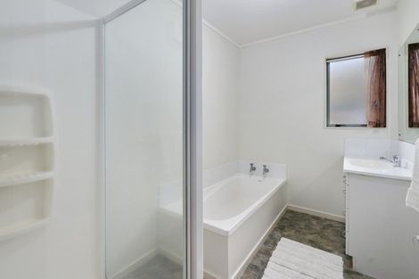 Photo of property in 106 Parnell Heights, Kelvin Grove, Palmerston North, 4414