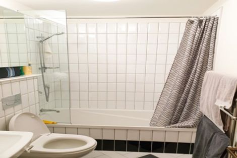 Photo of property in 209/3 Roxburgh Street, Mount Victoria, Wellington, 6011