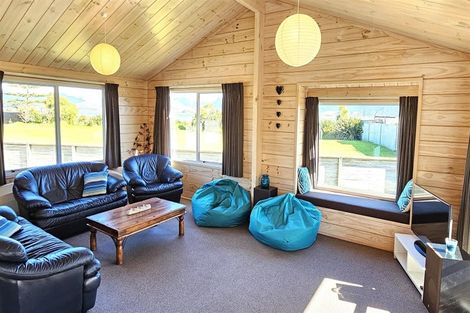 Photo of property in 117 Kelly Jade Avenue, Matarangi, Whitianga, 3592