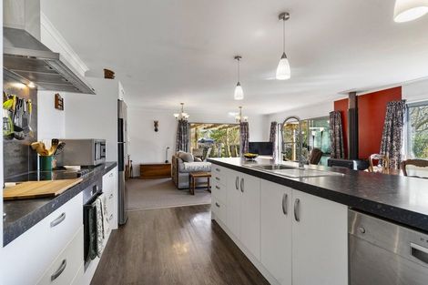 Photo of property in 13 Tararua Crescent, Carterton, 5713