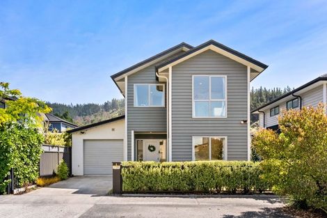 Photo of property in 1 Chalfont Road, Silverstream, Upper Hutt, 5019