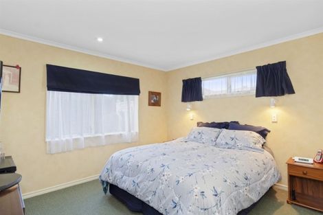 Photo of property in 151 Evans Road, Papamoa Beach, Papamoa, 3118