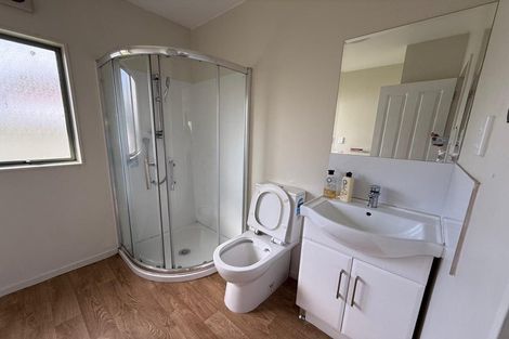 Photo of property in 2/8 Puriri Road, Manurewa, Auckland, 2102