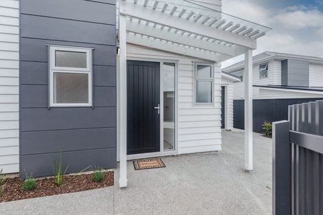 Photo of property in 27b Ranui Terrace, Tawa, Wellington, 5028