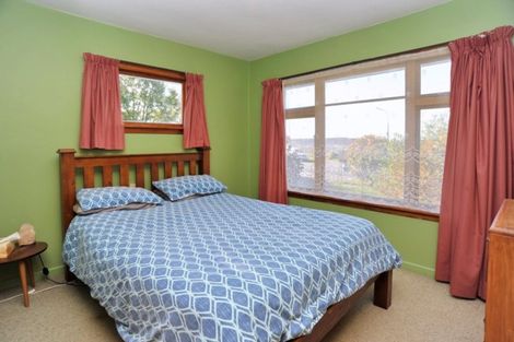 Photo of property in 17 Grimseys Road, Redwood, Christchurch, 8051