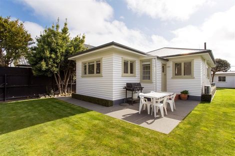 Photo of property in 52 Paparoa Street, Papanui, Christchurch, 8053