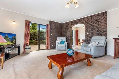 Photo of property in 1/34 Takapu Street, Henderson, Auckland, 0612