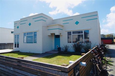 Photo of property in 9 Beach Street, Fitzroy, New Plymouth, 4312