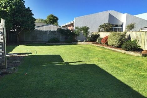 Photo of property in 12 Alfred Street, Roslyn, Palmerston North, 4414