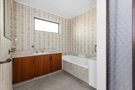 Photo of property in 30a Donegal Crescent, Tamatea, Napier, 4112