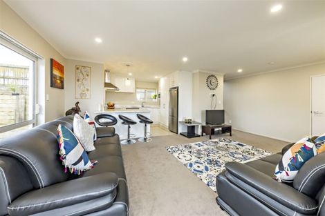 Photo of property in 55c Senator Drive, Manurewa, Auckland, 2105