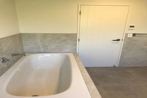 Photo of property in 44 Ti Kouka Lane, Sandringham, Auckland, 1025