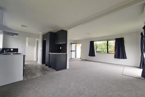 Photo of property in 1/22 Etherton Drive, Weymouth, Auckland, 2103