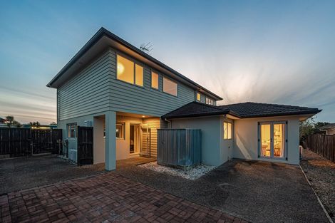 Photo of property in 8 Baverstock Road, Flat Bush, Auckland, 2016